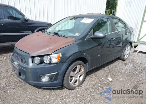 2015 Chevrolet Sonic Ltz Auto z USA, uszkodzony, nr VIN 1G1JE5SB0F4166756